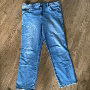 Kut From the Kloth High-rise ankle slim straight jean. Size 16 plus size light